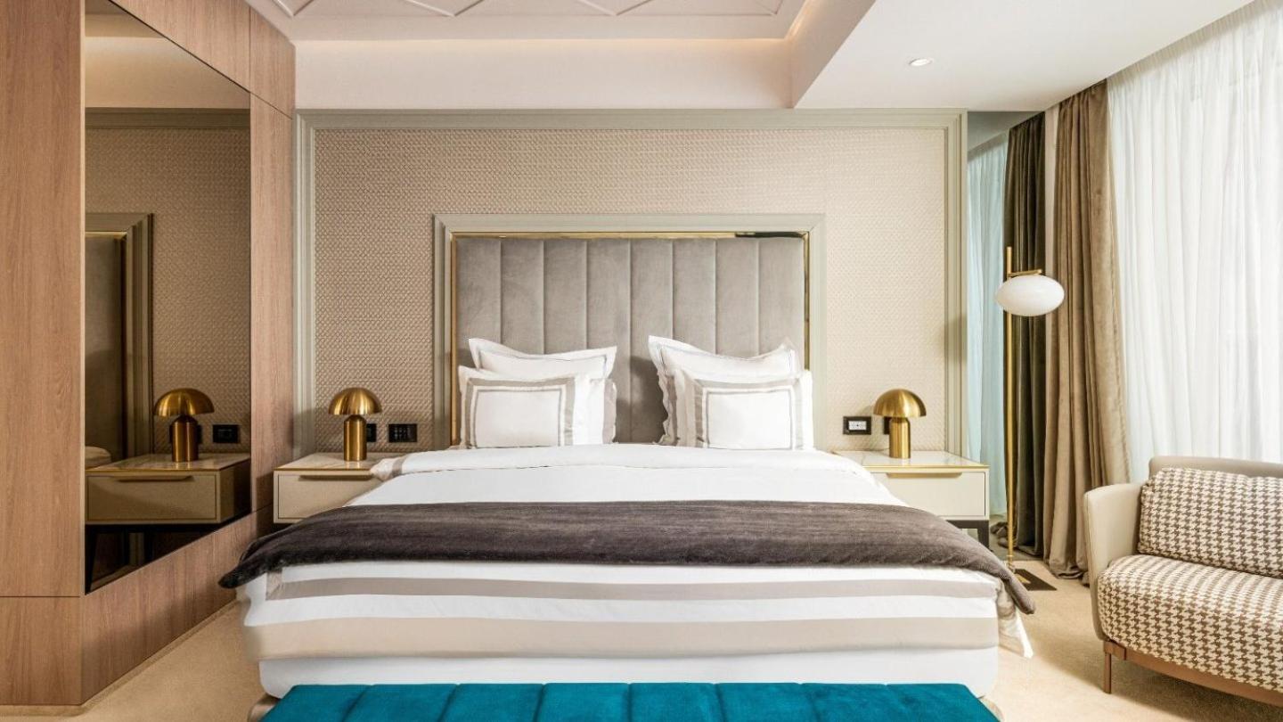 Hotel Plaza Grand Near Igi Airport نيودلهي المظهر الخارجي الصورة